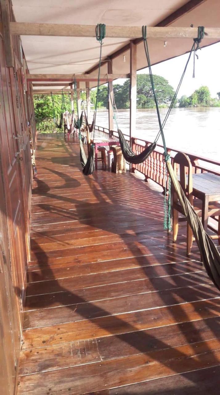 Riverside Bungalow Hotel Ban Dondét Exterior foto